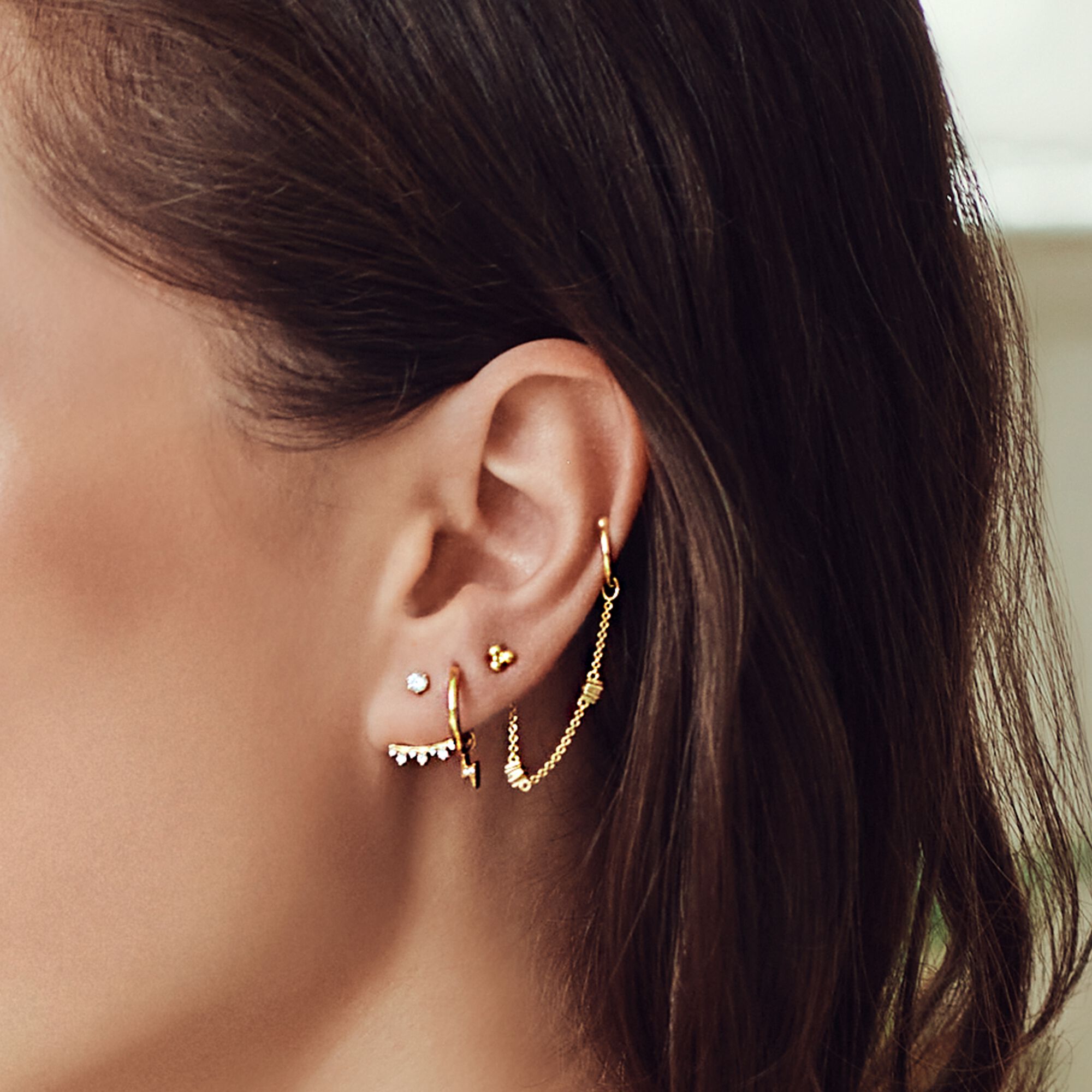 Ear stud in gold: THOMAS geometrical Small SABO │ bubbles