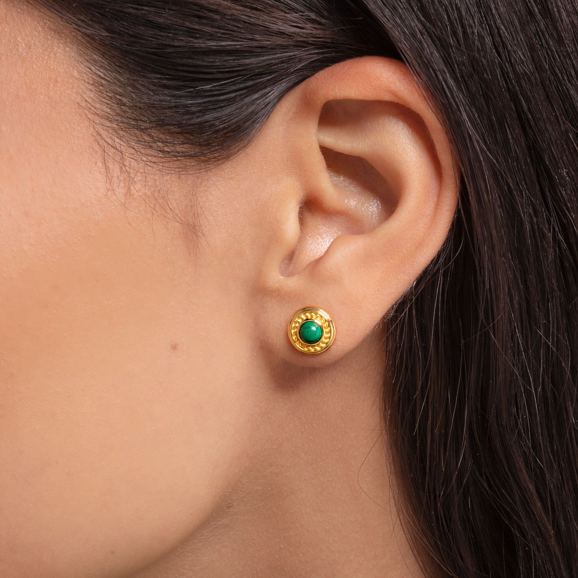 Ear studs for THOMAS women: green with SABO | Vintage-look malachite