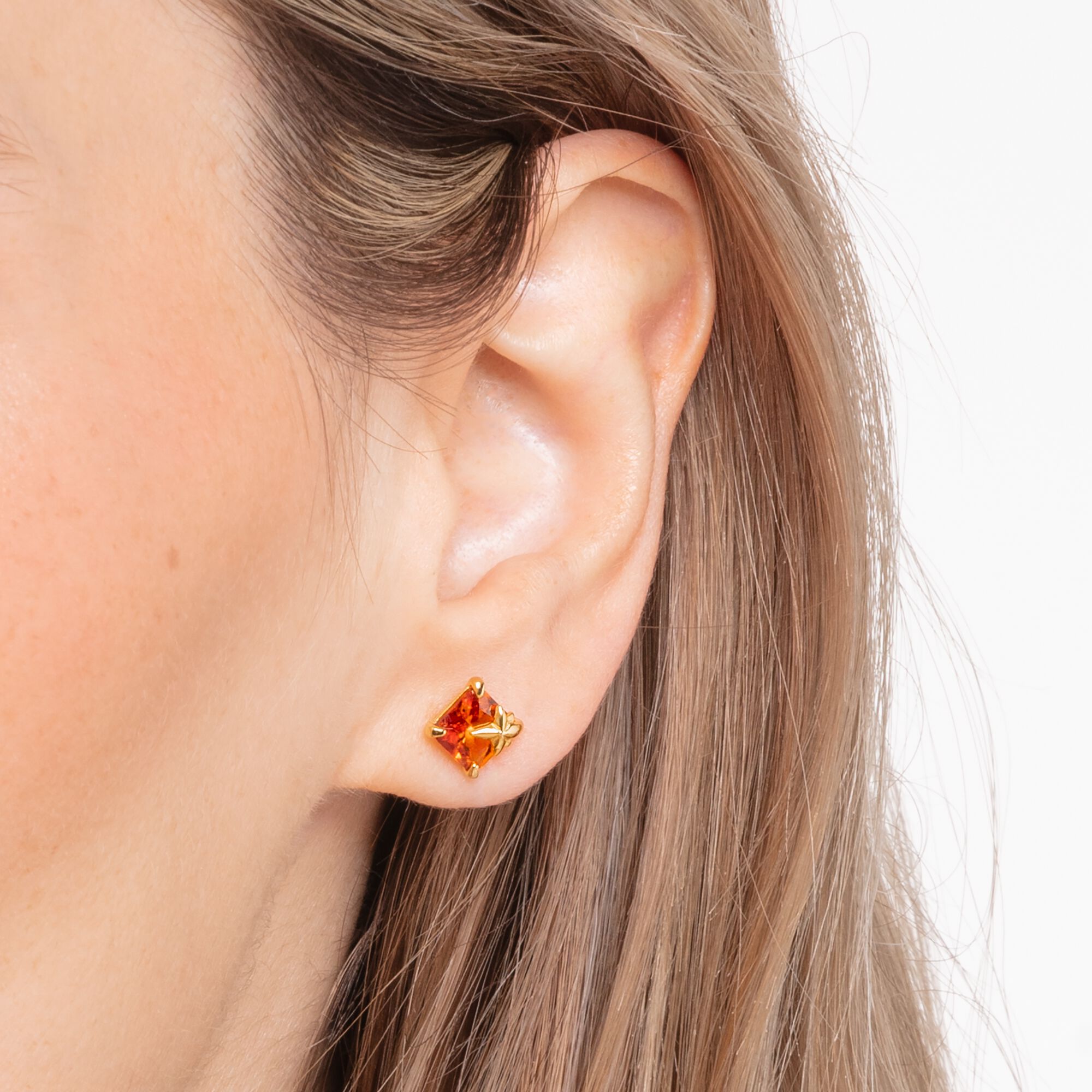 Clous d\'oreilles avec pierre étoile | SABO orange THOMAS plaqué or et