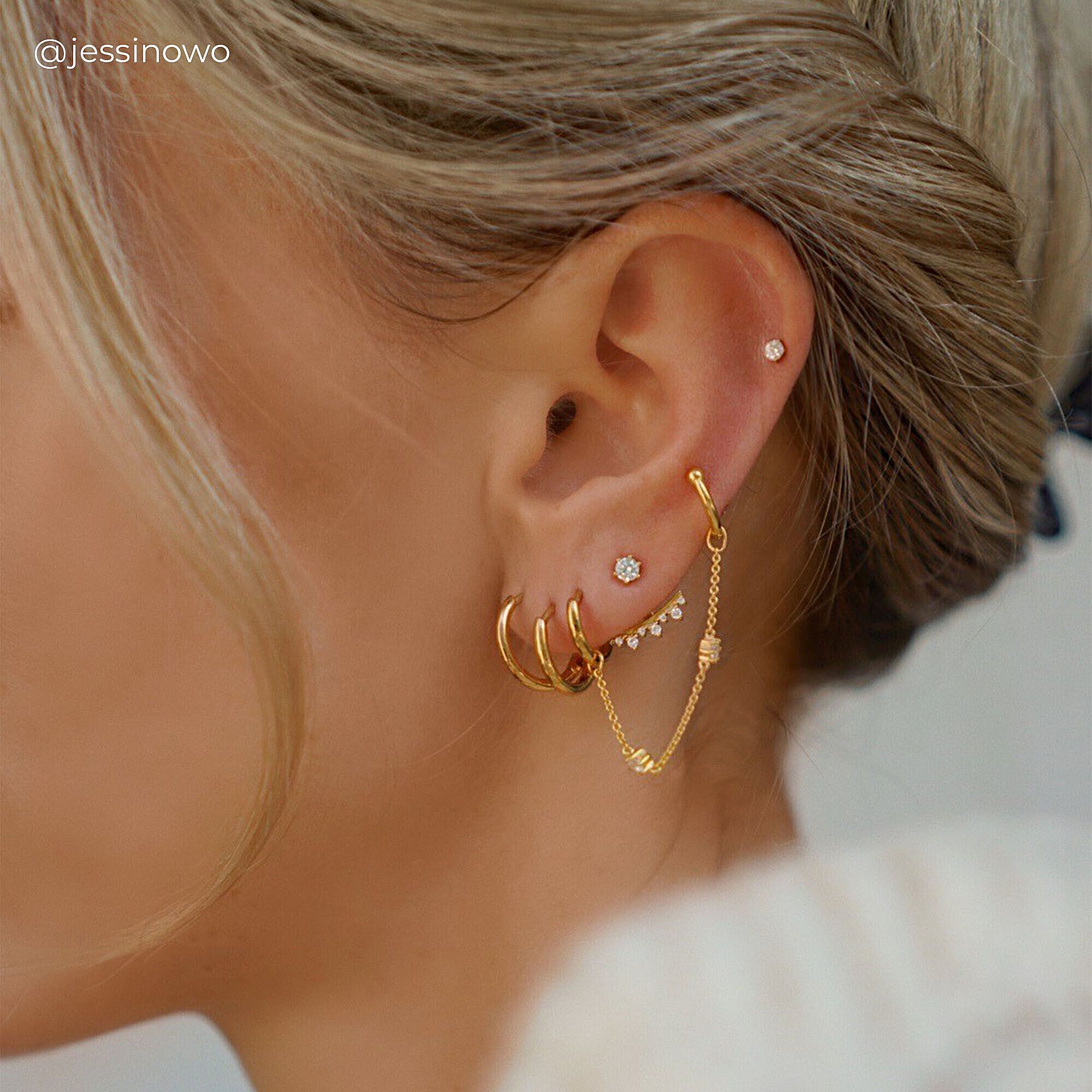 Ear stud SABO with │ in zirconia gold THOMAS centrepiece